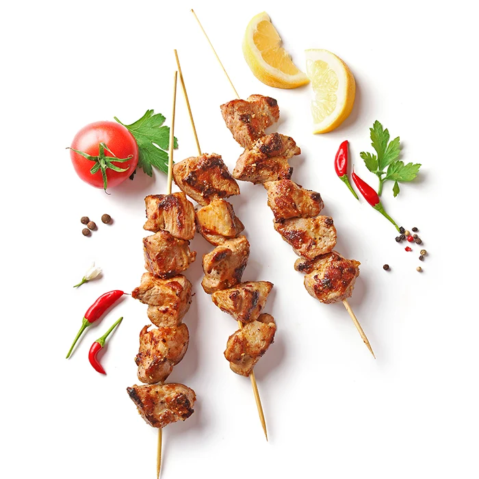 Grilled chicken skewers with vegetables